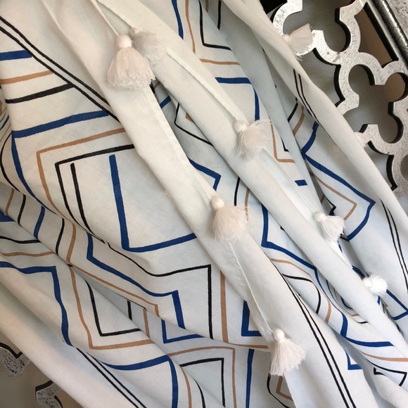 JCREW INFINITY SCARF 💯 cotton with fringe - Picture 3 of 8